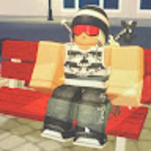 Meet your Posher, Naomi